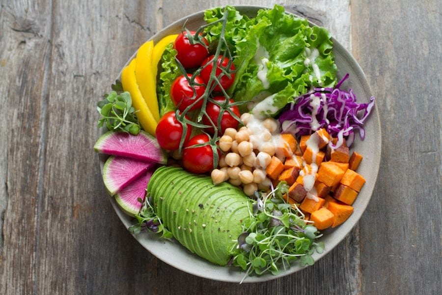 Plato saludable con vegetales
